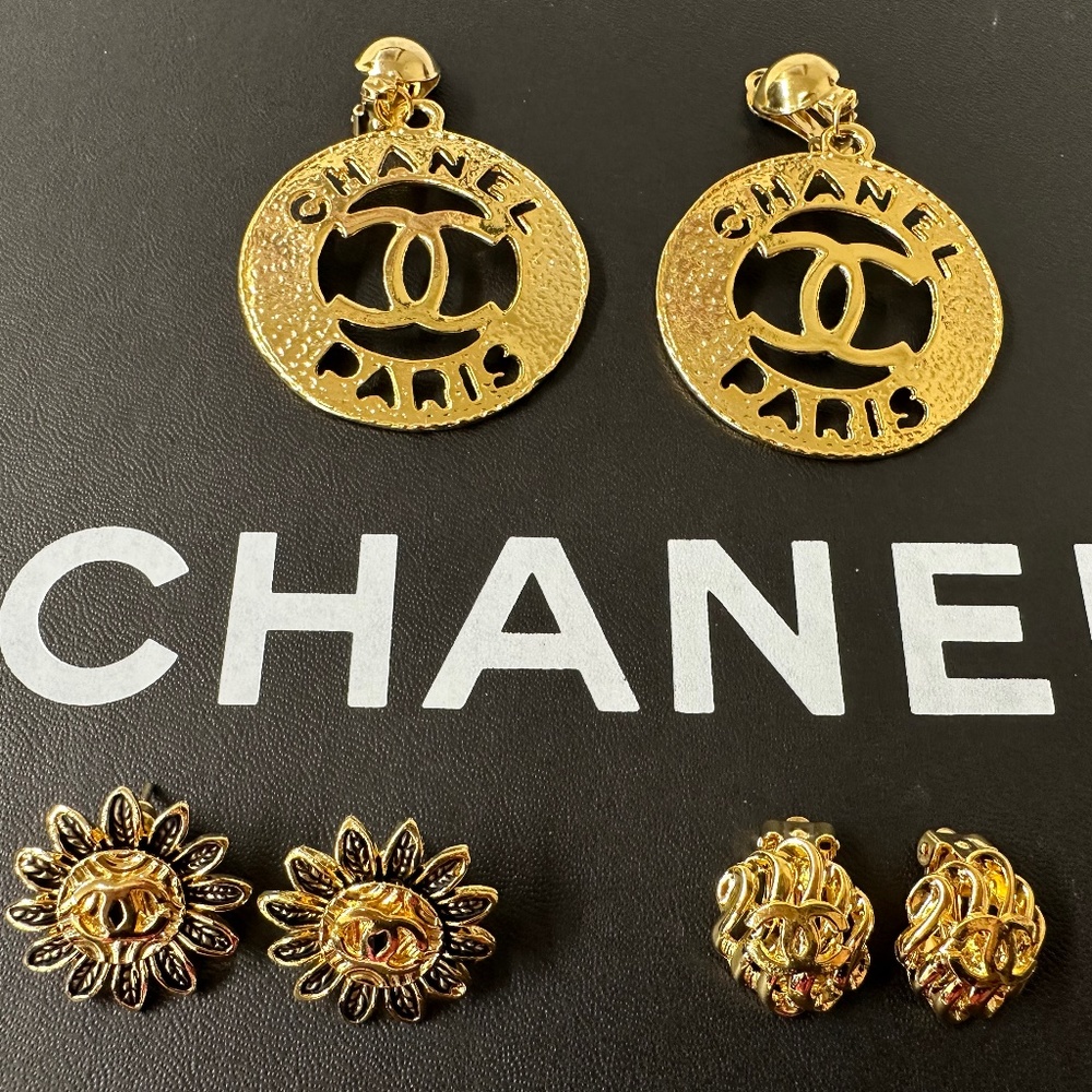 Chanel earrings lot of 4 Metal Gold tone